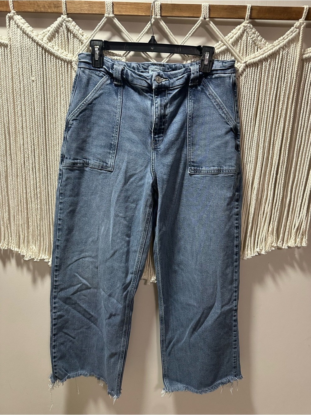 KanCan Medium Blue Wide Leg Crop Jeans with Patch Pockets